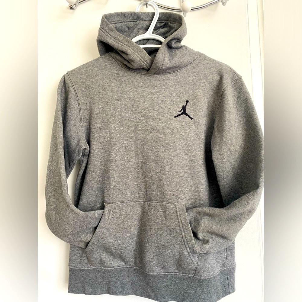 Jordan Boys Hoodie Large youth